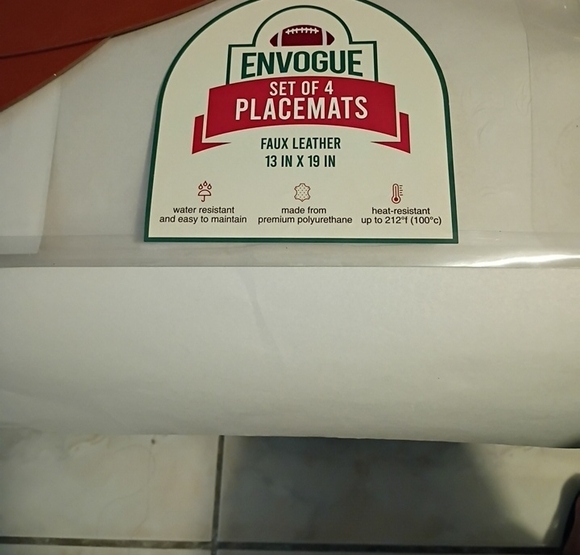 ENVOGUE Set Of 4 Placemats Faux Leather 13 x 19 Inches New with Original Package - Picture 2 of 15